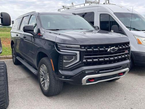 Black 2025 Chevrolet Suburban 4WD Z71