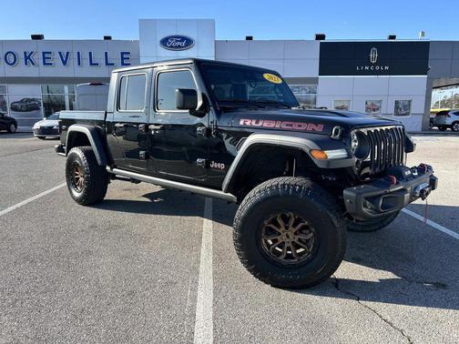 Black Clearcoat 2023 Jeep Gladiator Rubicon