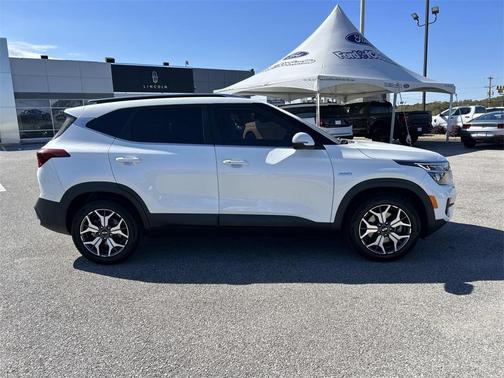 2021 Kia Seltos EX