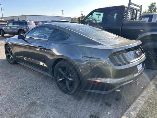 2018 Ford Mustang EcoBoost
