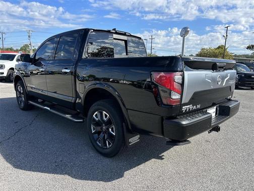 2024 Nissan Titan Platinum Reserve