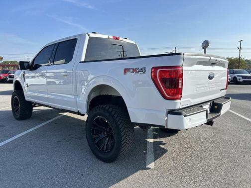Oxford White 2023 Ford F-150 XLT