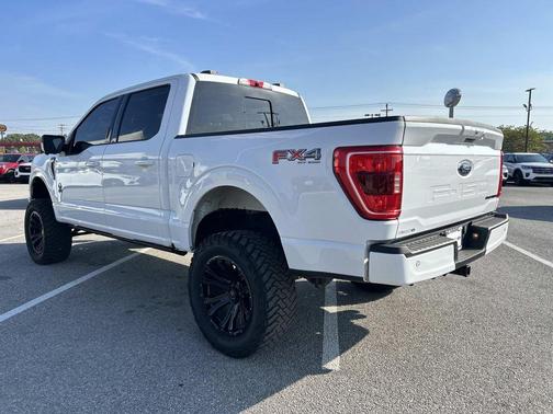 Oxford White 2023 Ford F-150 XLT