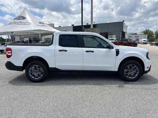 Oxford White 2026 Ford Maverick XLT