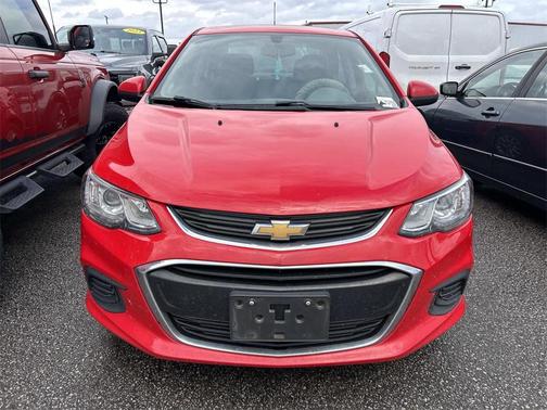 2020 Chevrolet Sonic FWD Sedan LT