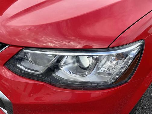 2020 Chevrolet Sonic FWD Sedan LT