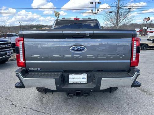 Carbonized Gray Metallic 2026 Ford F-250 Lariat