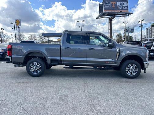 Carbonized Gray Metallic 2026 Ford F-250 Lariat