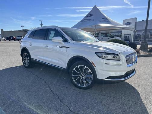 2021 Lincoln Nautilus Reserve