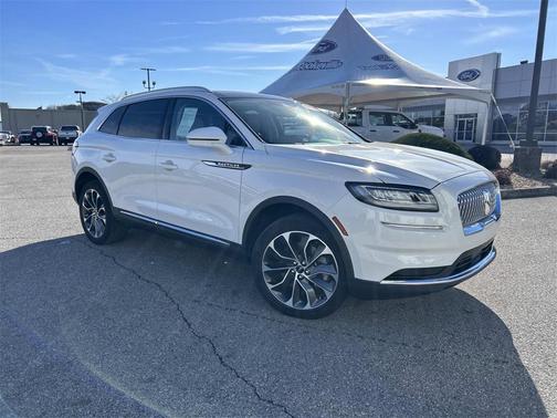 2021 Lincoln Nautilus Reserve