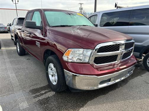 2024 RAM 1500 Classic SLT