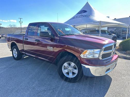 2024 RAM 1500 Classic SLT