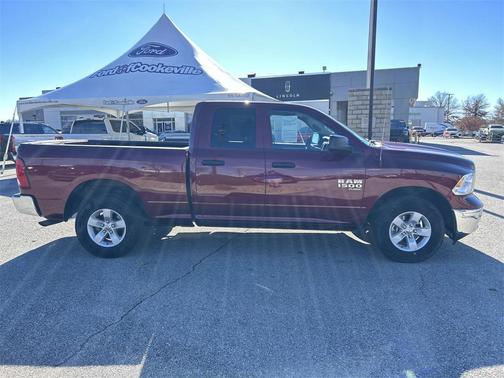 2024 RAM 1500 Classic SLT