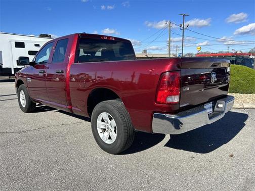 2024 RAM 1500 Classic SLT