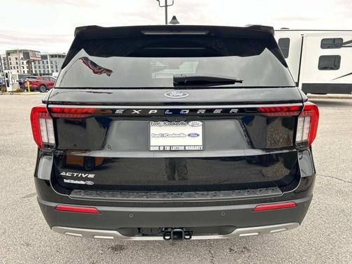 Agate Black Metallic 2026 Ford Explorer Active