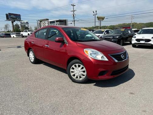 2014 Nissan Versa 1.6 SV