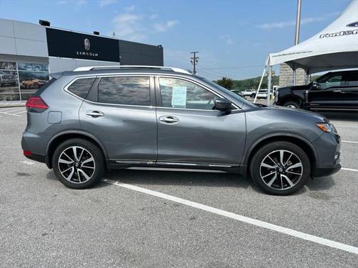 2017 Nissan Rogue SL