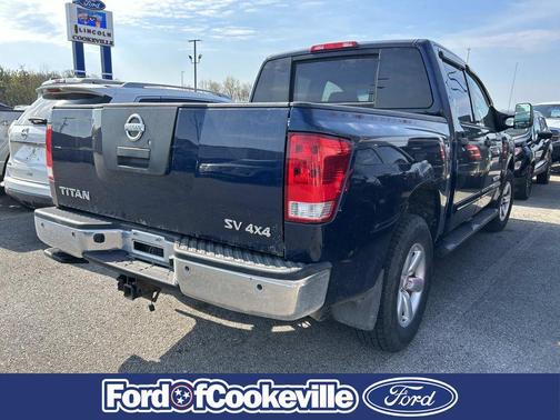 2012 Nissan Titan SV