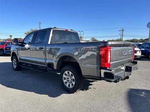 2024 Ford F-250 XLT