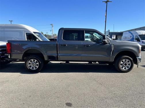 2024 Ford F-250 XLT