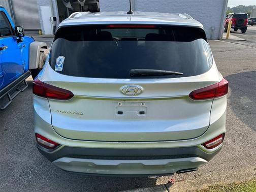 2019 Hyundai SANTA FE SE 2.4