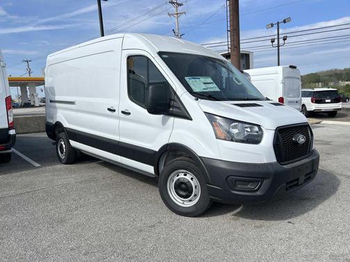 Oxford White 2026 Ford Transit-250 Base