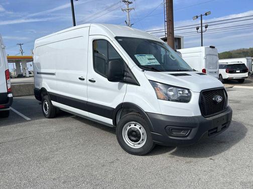 Oxford White 2026 Ford Transit-250 Base