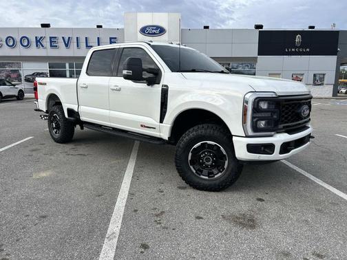 Star White Metallic Tri-Coat 2024 Ford F-250 Lariat