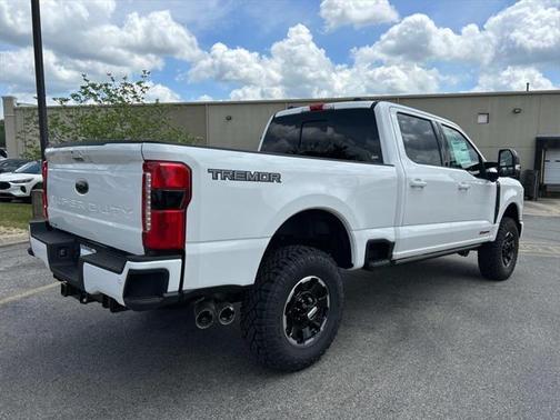 2025 Ford F-350 Lariat