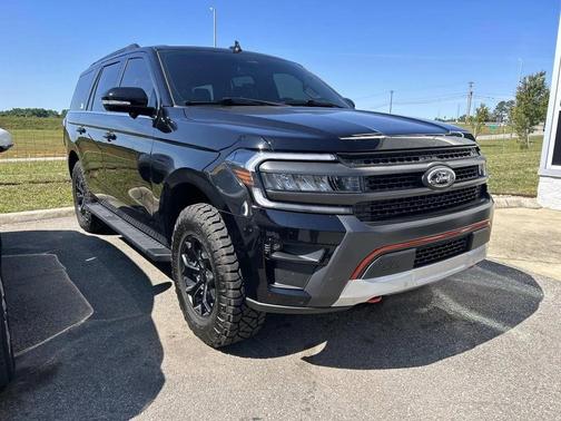 Agate Black Metallic 2024 Ford Expedition Timberline