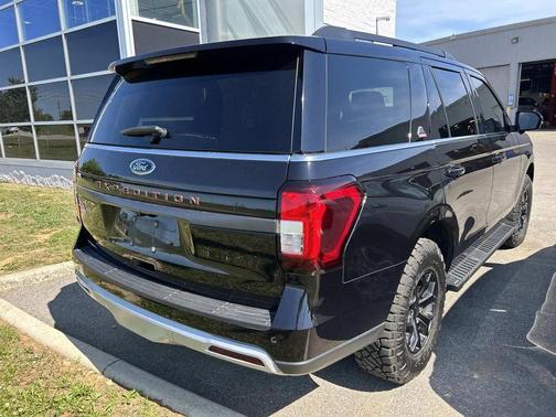 Agate Black Metallic 2024 Ford Expedition Timberline