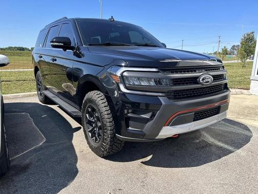 Agate Black Metallic 2024 Ford Expedition Timberline