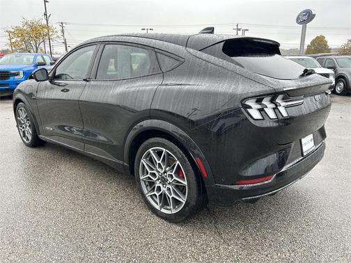 2024 Ford Mustang Mach-E GT