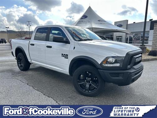 2024 RAM 1500 Classic Warlock Crew Cab 4x4 5'7' Box