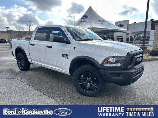 2024 RAM 1500 Classic Warlock Crew Cab 4x4 5'7' Box