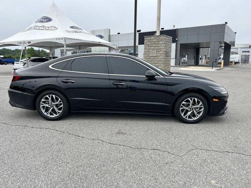 Onyx Black 2023 Hyundai SONATA SEL
