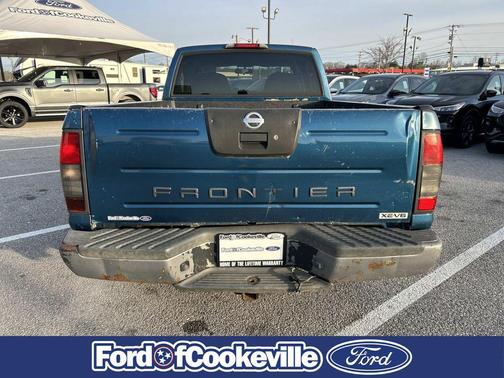2002 Nissan Frontier XE Crew Cab