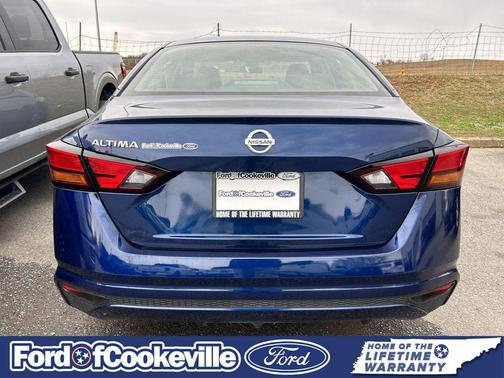 2022 Nissan Altima S FWD