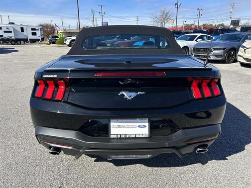 2024 Ford Mustang EcoBoost Premium