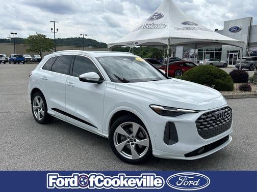 Glacier White Metallic 2025 Audi Q5 Prestige TFSI quattro S tronic