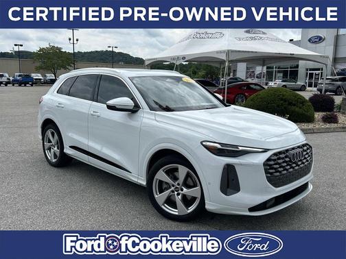 Glacier White Metallic 2025 Audi Q5 Prestige TFSI quattro S tronic
