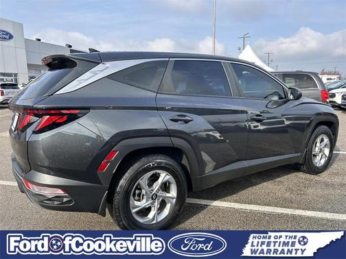 2024 Hyundai TUCSON SE