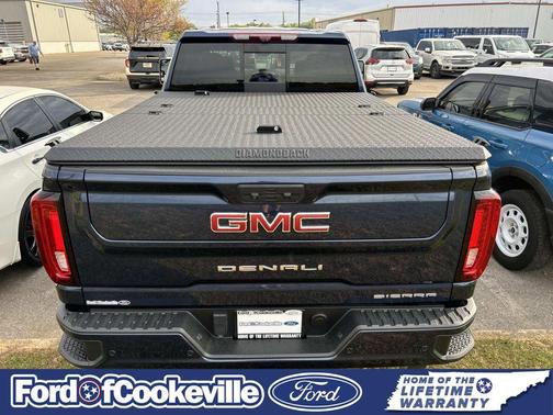 2023 GMC Sierra 2500 Denali