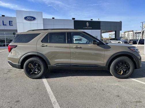 Marsh Gray 2026 Ford Explorer Tremor