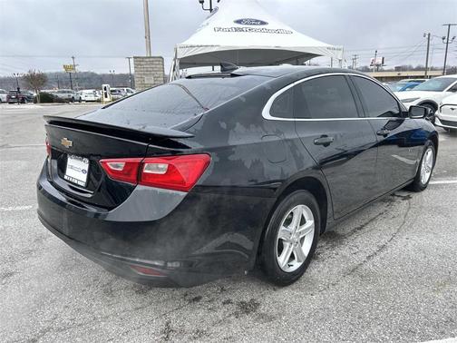 2022 Chevrolet Malibu 1LS