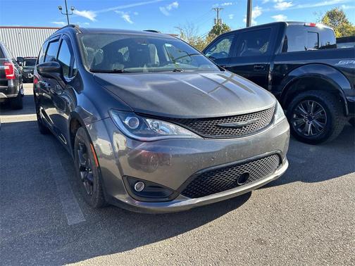 2019 Chrysler Pacifica Touring-L Plus