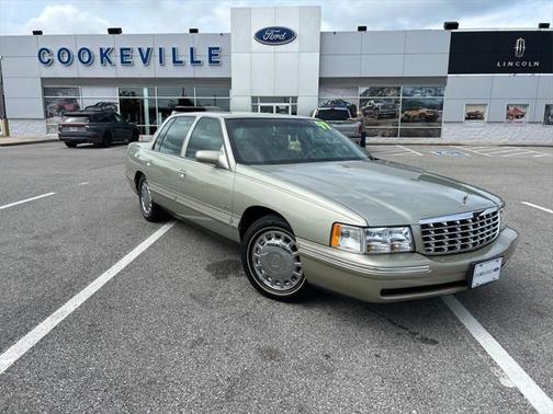 1997 Cadillac DeVille Base