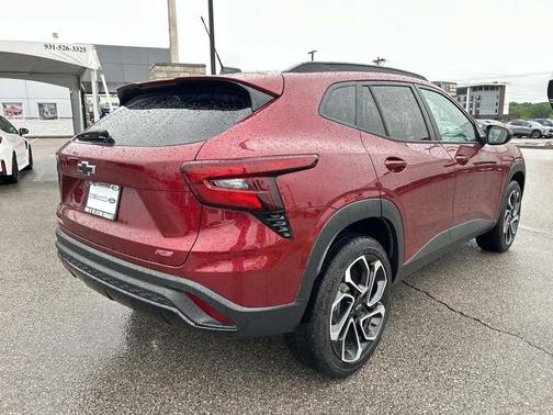 Crimson Metallic 2025 Chevrolet Trax FWD 2RS