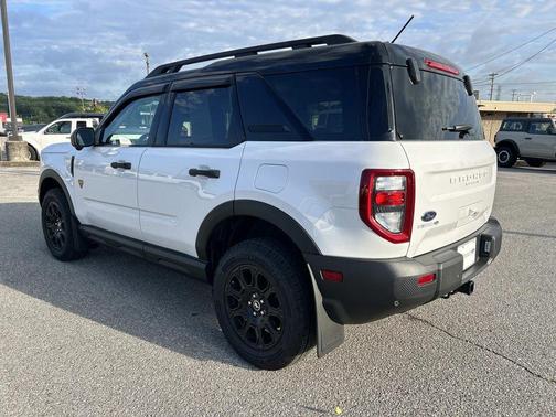 Oxford White 2025 Ford Bronco Sport Badlands