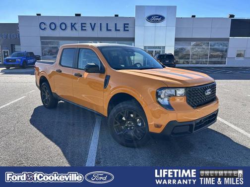 Orange Fury Metallic Tri-Coat 2026 Ford Maverick XLT